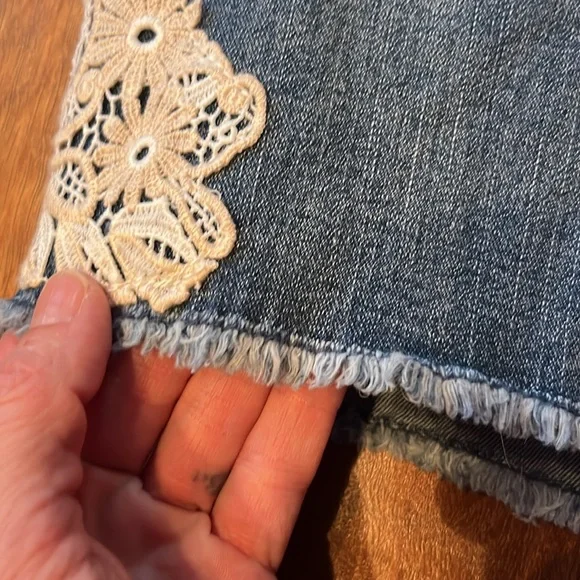 New Jordache denim lace shorts - Picture 7 of 16